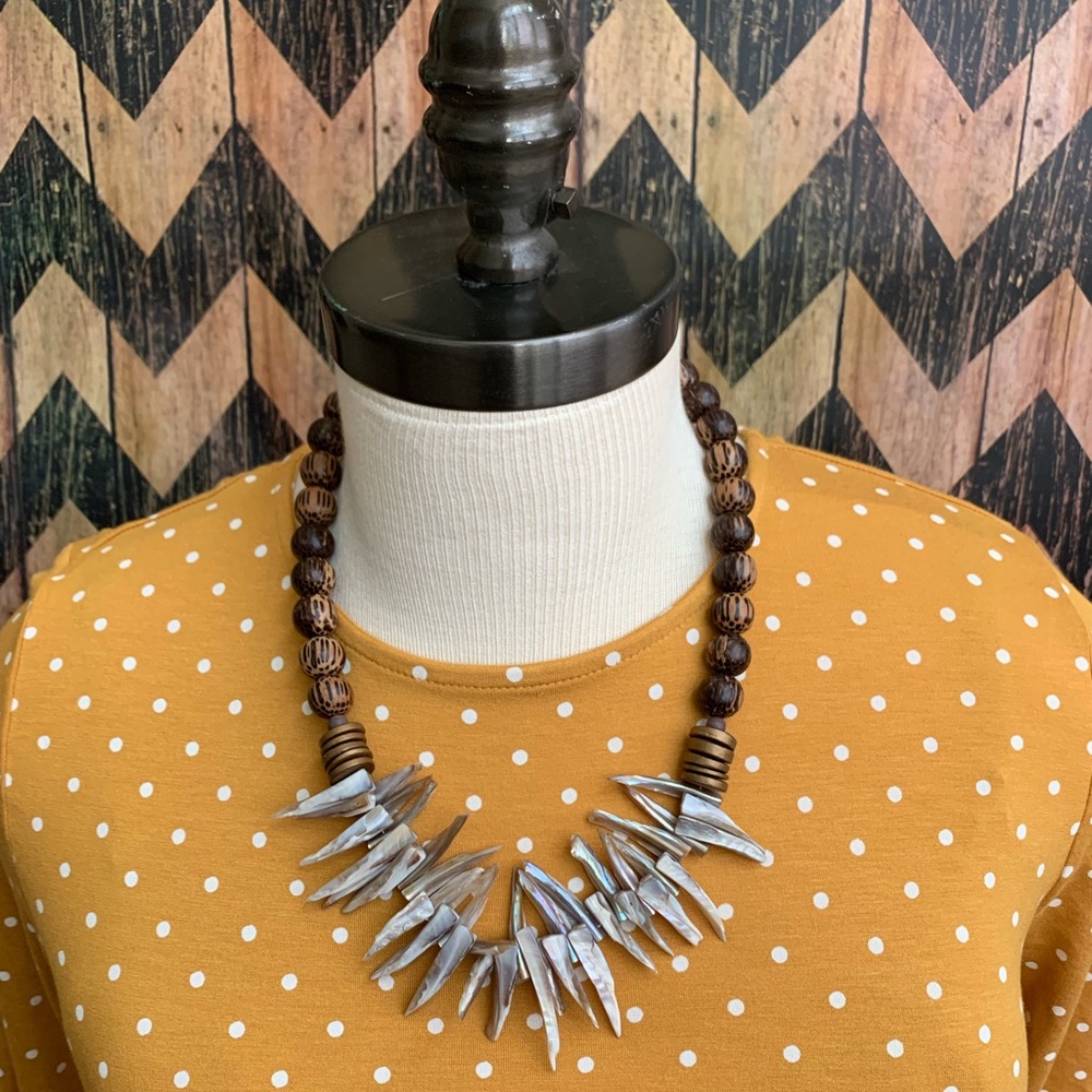 Neutral toned statement necklace